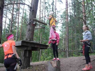 Anniina omalla radallaan!